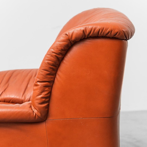 Image 1 of COPPIA DI POLTRONE VINTAGE IN PELLE ARANCIO ANNI ’70 MODERNARIATO