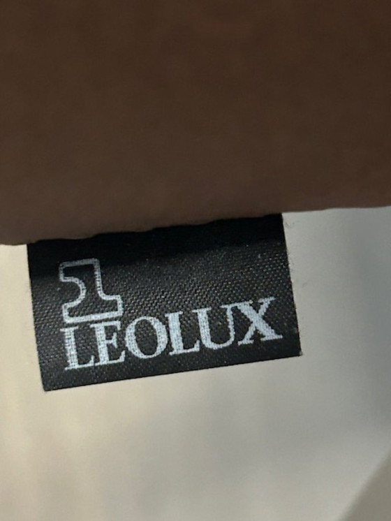 Image 1 of Very nice Leo Lux dining table and 4 chairs