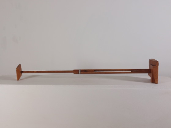 Image 1 of Porte-chapeau ancien français en bois, hauteur réglable, style Art déco