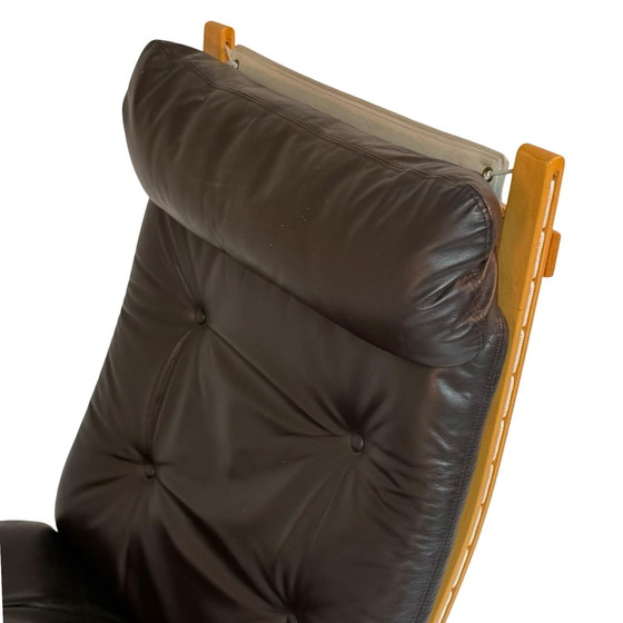 Image 1 of Ingmar Relling per Westnofa - Sedia Siesta - Sedia a fionda in legno curvato - Pelle marrone