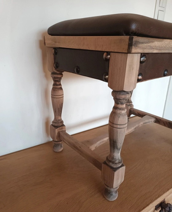 Image 1 of Tabouret de rangement latéral