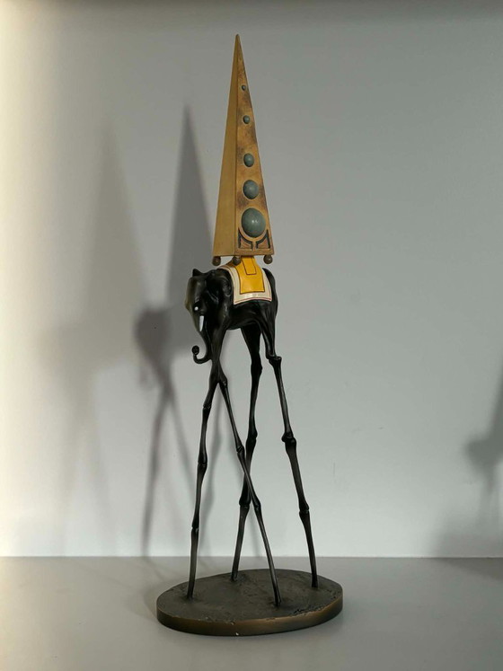 Image 1 of Éléphant Dali SD04