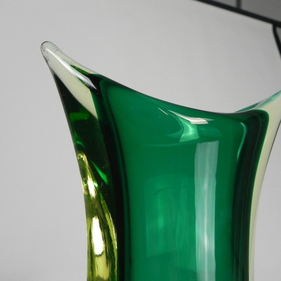 Murano Sommerso Vase in Green and Yellow-Amber Glass, 1960s – Vintage (photo 10 of 14)
