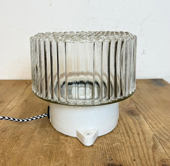 Image 1 of Lampada da soffitto o da parete vintage in porcellana bianca, anni '70