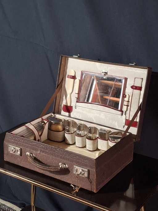 Antique toiletry case