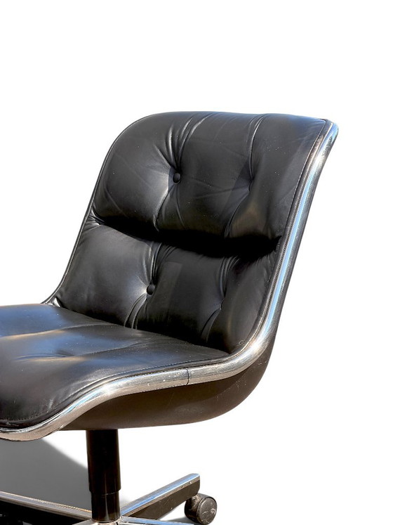 Fauteuil Pollock Knoll cuir noir sans accoudoirs, piètement roulettes – Leather (photo 8 of 10)