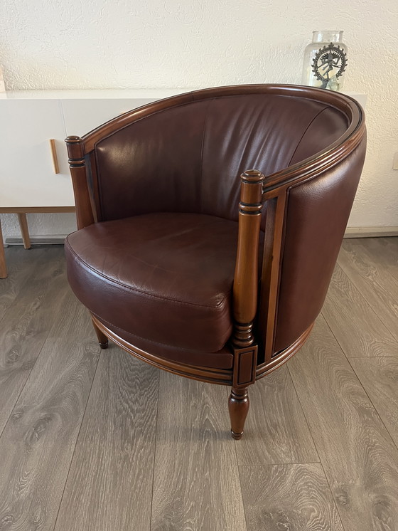 Image 1 of Fauteuil Tonneau d'Époque design Art Déco