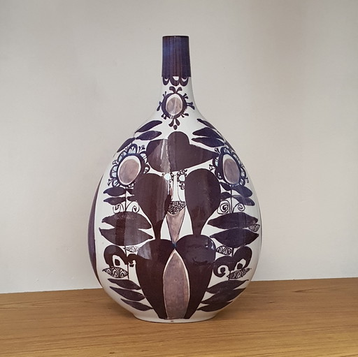 Royal Copenhagen vase Kari Christensen