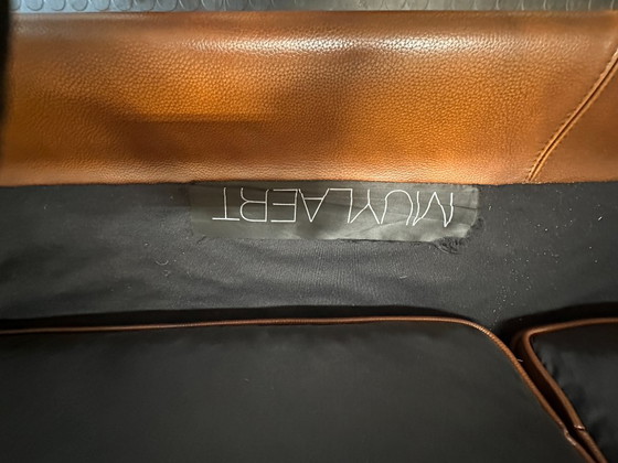 Sofa „Castle“ von Muylaart. 2,5-Sitzer – 2 Sitzer Sofas, Leather (photo 10 of 12)