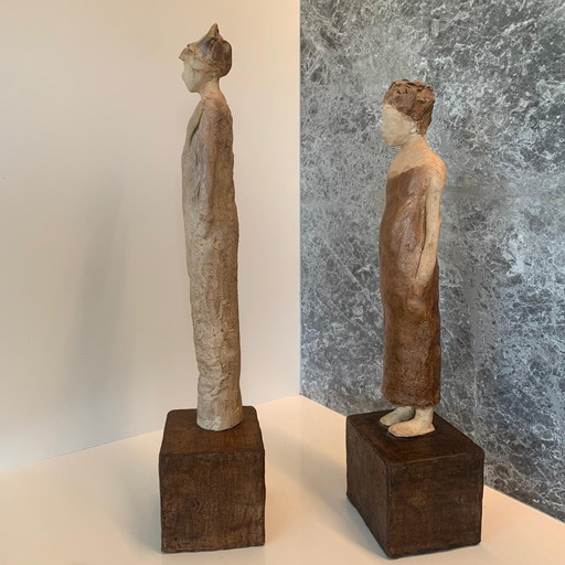 Sculptures minimalistes de style Chaffart