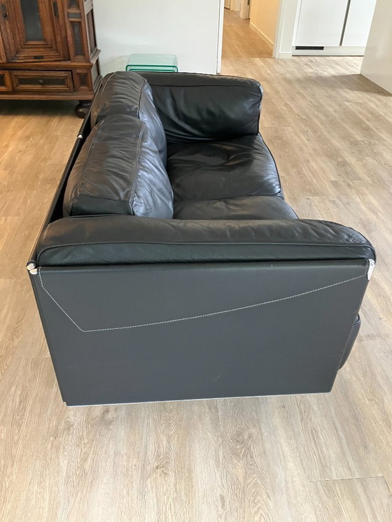 Image 1 of Poltrona Frau Grupo de asientos Twice en cuero negro y cromo