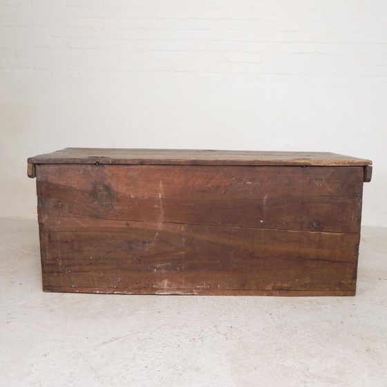 Image 1 of Coffret de mariage syrien du XIXe siècle avec incrustation de nacre