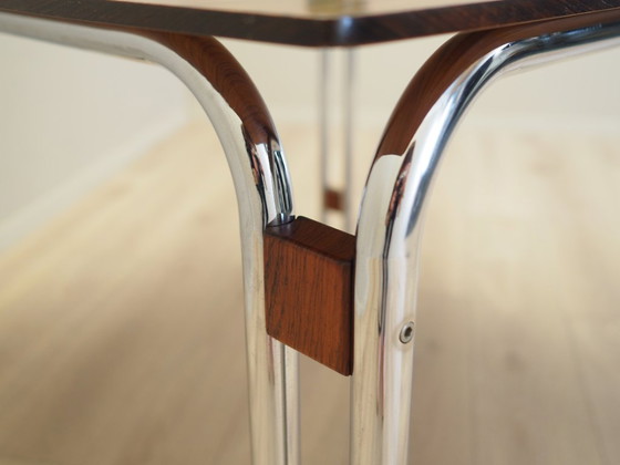 Image 1 of Table en noyer, design italien, années 1970, fabrication : Italie