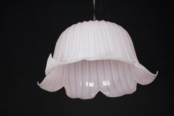 Image 1 of Grande lampadario vintage a forma di fiore in vetro di Murano rosa, Italia, anni '80.