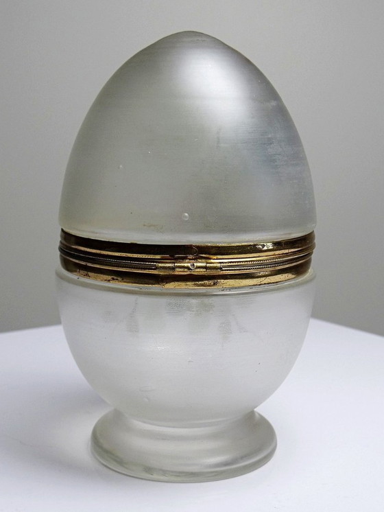 Image 1 of Boite oeuf verre givré émaillé et laiton ancien XIX-XXe