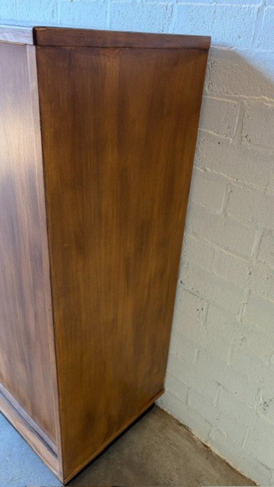 Buffet/armoire d'écolier vintage milieu du siècle (XL), armoire à portes coulissantes – Buffet bas, Wood (photo 13 of 18)