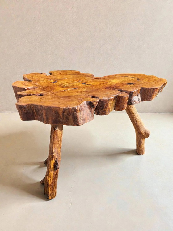 Mesa de centro de raíz de olivo en estilo brutalista. – Mesas de centro, Wood (photo 4 of 8)