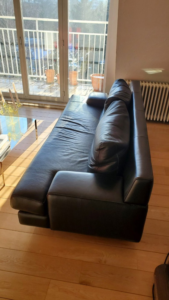 Image 1 of 2 canapés en cuir noir