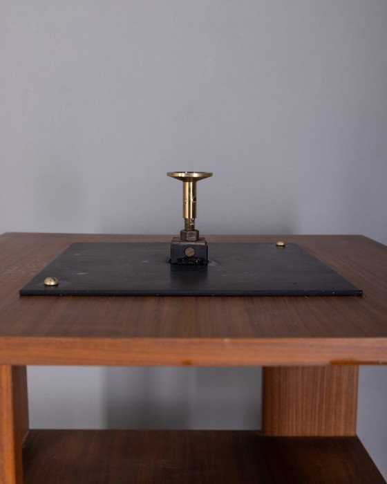 Image 1 of GROTE VINTAGE ITALIAANSE ONTWERP HOUTEN CENTRALE DRAAIBARE BOEKENKAST UIT DE JAREN 60