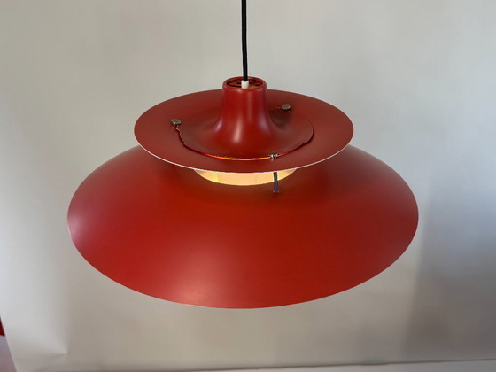 Image 1 of Lámpara colgante danesa Louis Poulsen PH5 roja