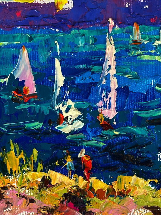 Image 1 of Voiles blanches dans la mer