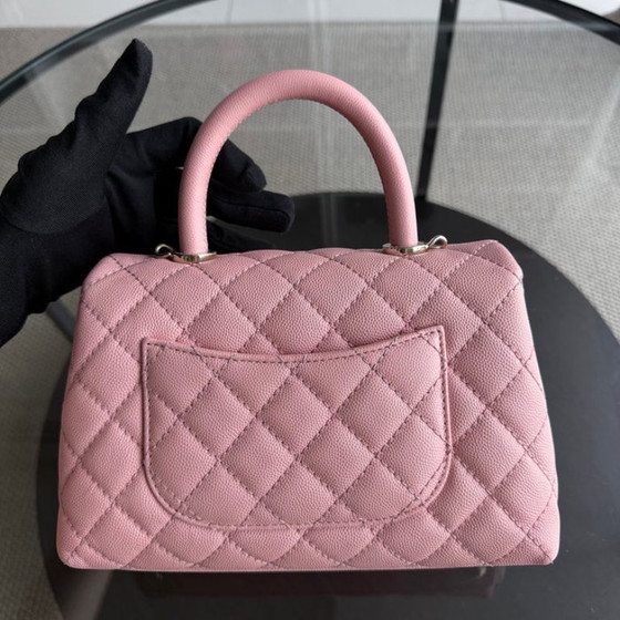 Image 1 of Chanel Coco Handle Small - Collection Caviar matelassé rose et or