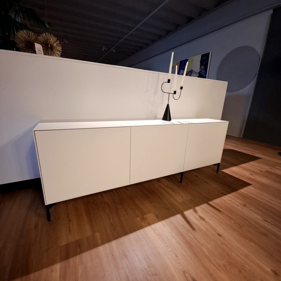 Image 1 of Credenza Piure Nex Pur Box