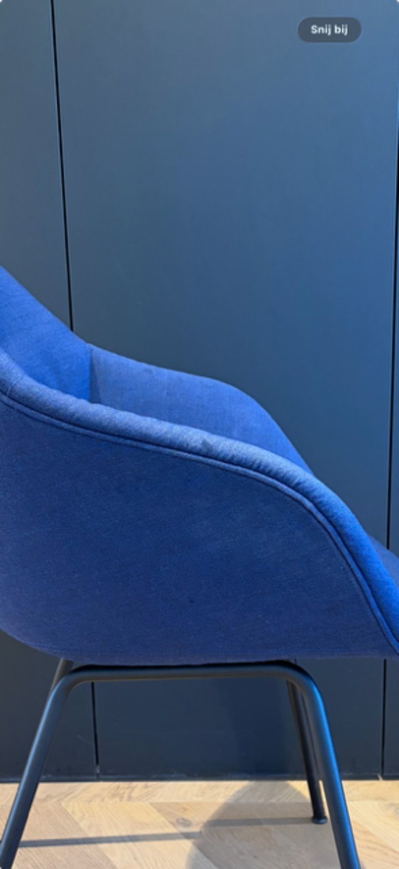 Image 1 of 1 x Silla blanda Hay azul con patas negras