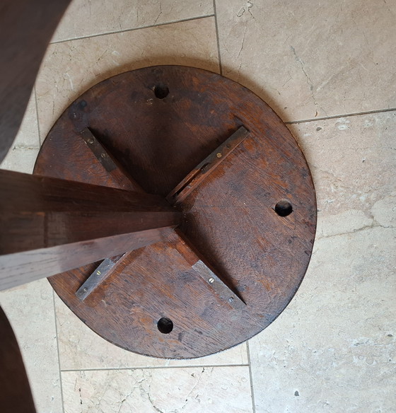 Image 1 of MESA ANTIGUA DE ROBLE TALLADO