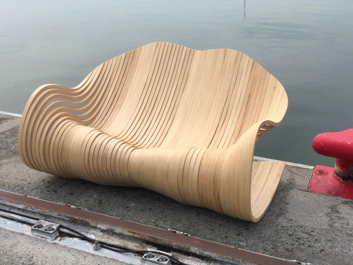 Chaise à bascule paramétrique