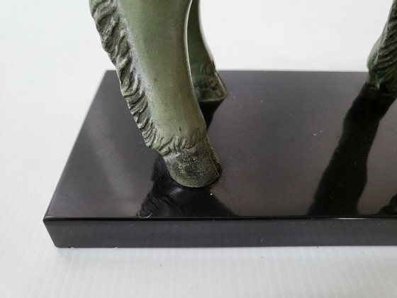 Image 1 of HET LAM EN DE VOGEL 1930 ART DECO METAAL & MARMER JAREN 30 BRONZEN DIER 1930