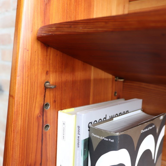 Image 1 of Vintage kast hoog boeken massief hout