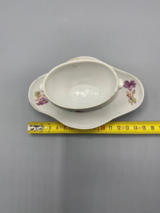 Small antique floral porcelain toy gravy boat - 1930s-1950s – Decorative Objects, Retro (photo 4 of 5)