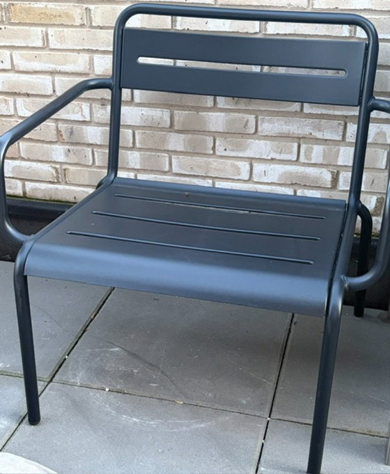 Image 1 of 2 fauteuils lounge EMU Star noirs + coussins magnétiques