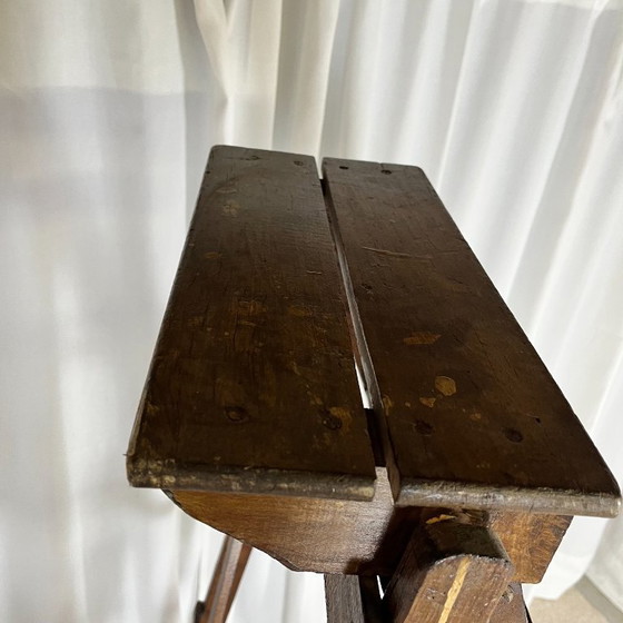 Große, patinierte Malerleiter aus Holz, 20. Jahrhundert. – Dekorative Objekte, Wood (photo 8 of 12)