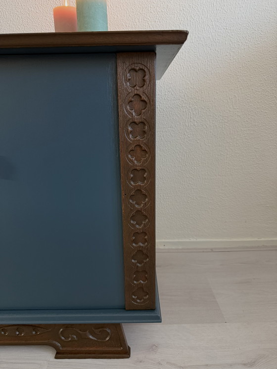 Image 1 of Laag dressoir gerestyled