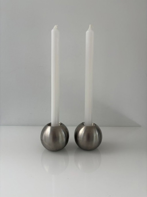 Set aus 2 Edelstahl Kerzenhalter – Doppelseitiges Design