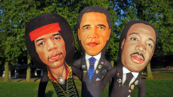 Image 1 of Super Obama Geschenk | Superhelden-Obama-Kunstpuppe | Pop-Art-Barack-Obama-Dekoration | Comic-Sammlerstück