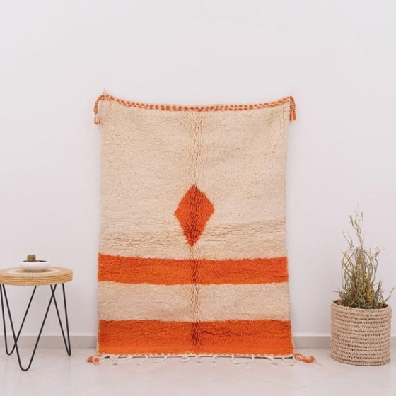 Image 1 of Tapis berbère en laine authentique 200cmx150cm