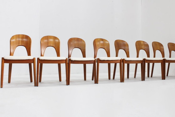 Image 1 of Vintage Deense Mid Century eetkamer stoelen Niels Koefoed teak , set van 10