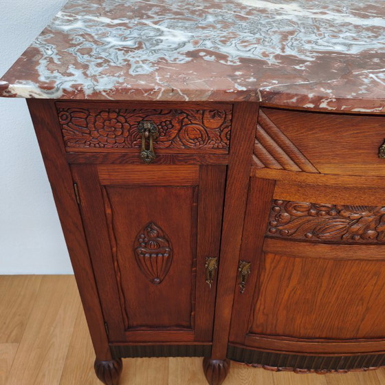 Image 1 of Klassieke, landelijke vintage commode dressoir met marmer blad