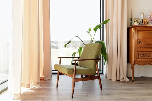 Poltrona in stile moderno di metà secolo, con motivo bouclé verde oliva, disegnata da H.Lis.