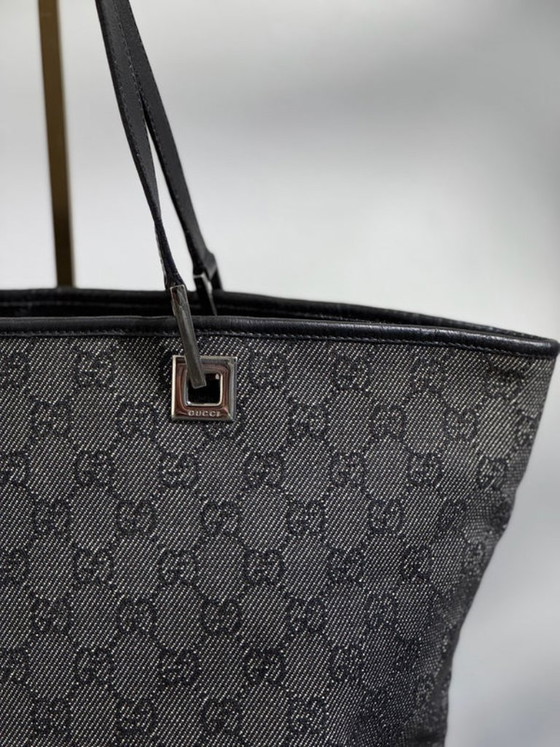 Image 1 of Bolso de lona gris de Gucci