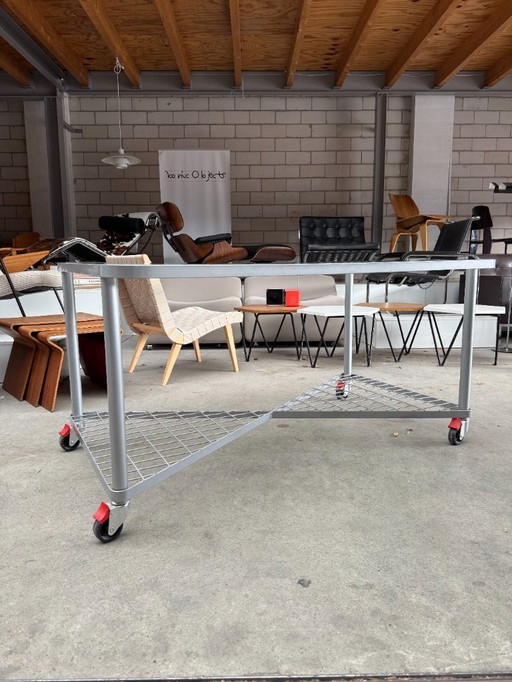 Bureau vintage Ikea Moment par Niels Gammelgaard