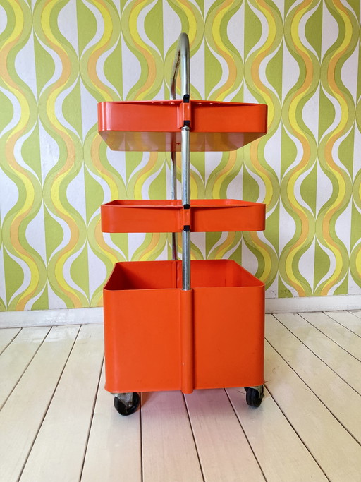 Carrello vintage anni '70 in plastica arancione, carrello di servizio, carrello bar