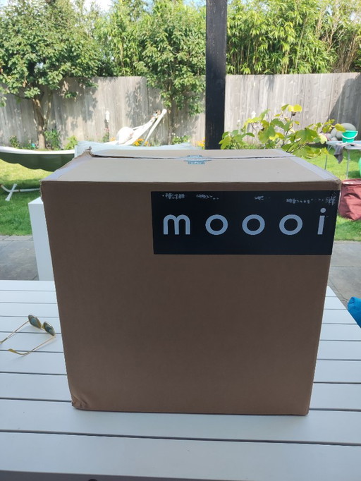 Moooi Nr2 Medium Lamp - new in box!