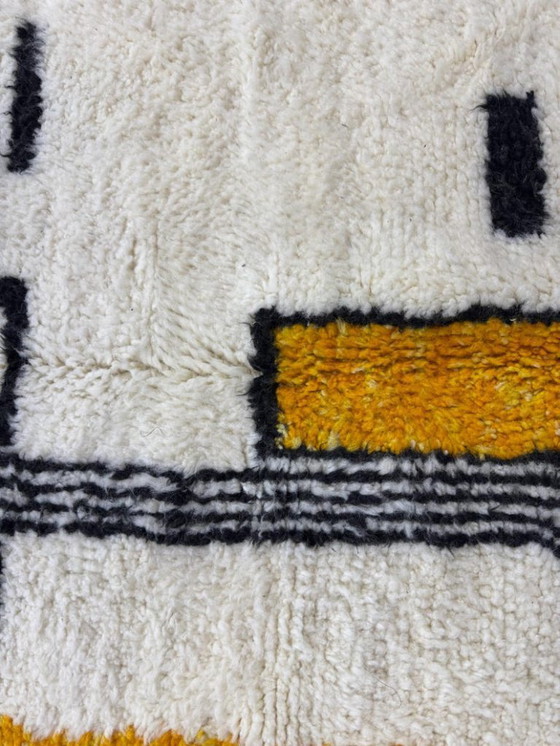 Image 1 of Authentic Moroccan rug 250cmx150cm 