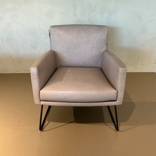 Poltrona Tumbler di design su stock