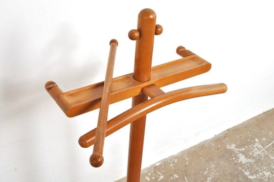 Image 1 of Vestidor antiguo de madera de haya