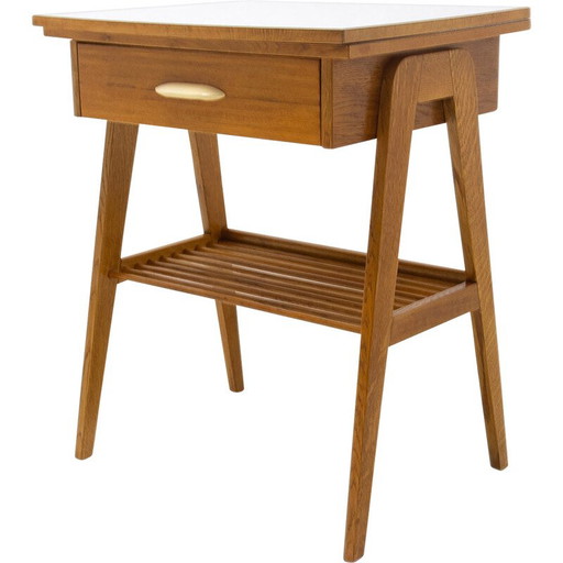 Vintage bijzettafel in beukenhout en formica, Tsjecho-Slowakije 1960